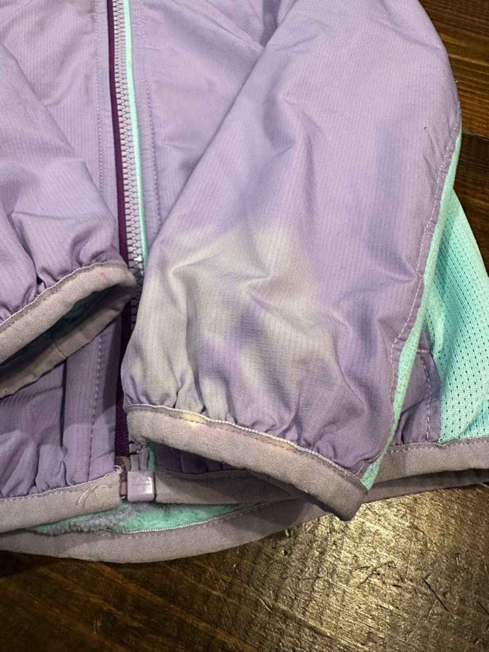Reversible North Face Jacket - Picture 5 of 11